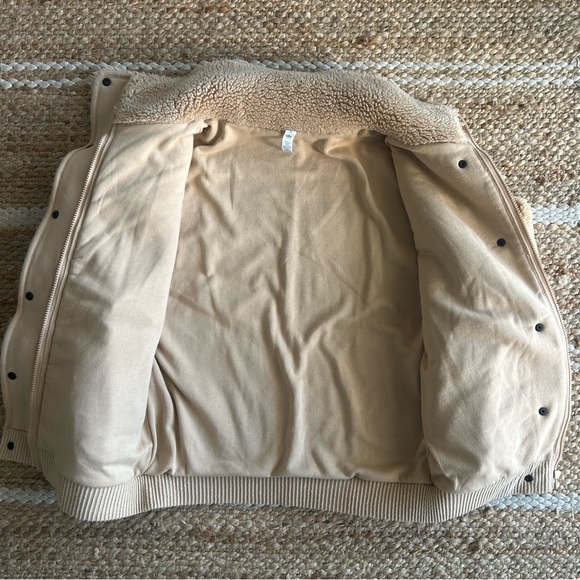 Alo Sherpa Jacket - Picture 13 of 14